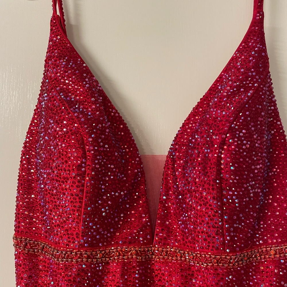 Ellie Wilde Mon Cheri Mermaid Gown - Red - Size 8